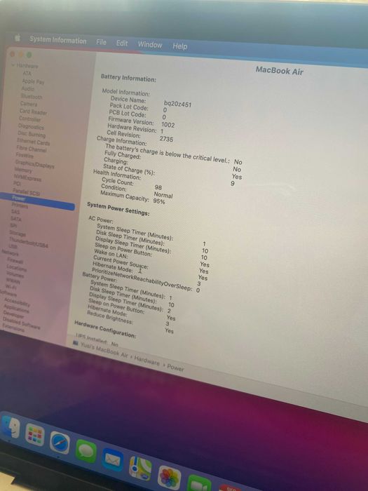 Лаптоп Apple MacBook Air 13' (M1) 256GB Space Gray - Отлично състояние