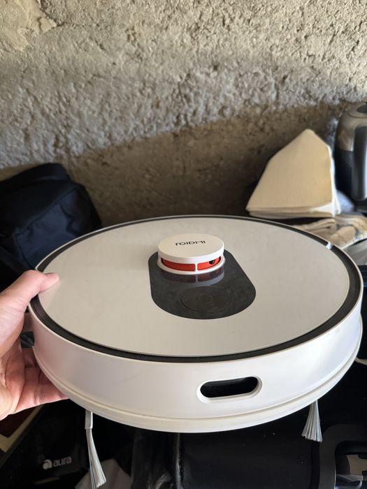 Робот пылесос в отличном состоянии