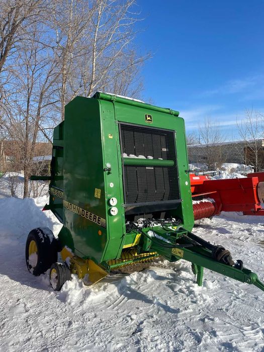 Пресс-подборщик John Deere