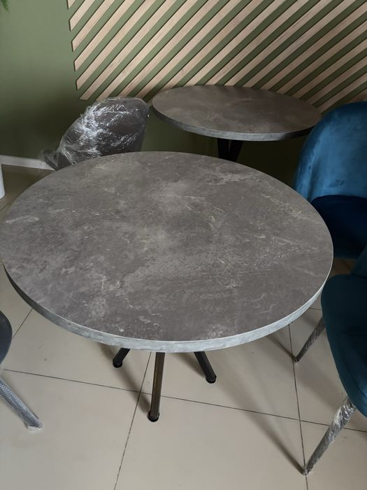 Продам столы круглые новые