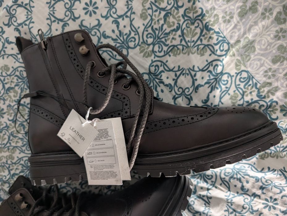 Ghete iarna Reserved 43 ,piele,  produs nou