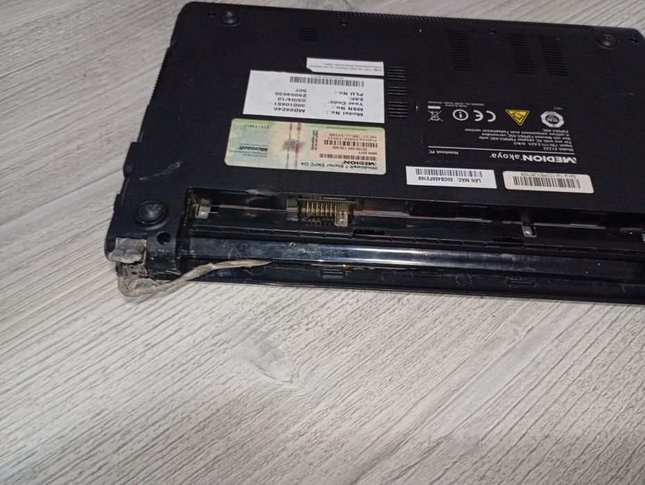 Mini laptop medion akoya  2 buc