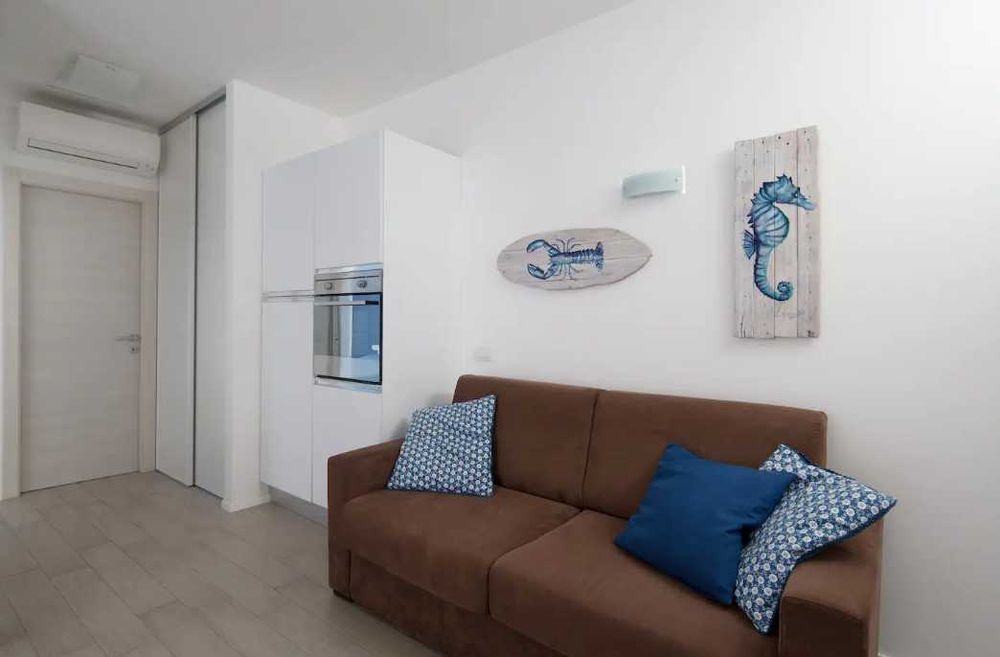 Дава се под наем Двустаен апартамент в Пловдив, Каменица 1 - 59 кв.м за 336.6 € - Снимка #2