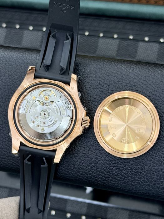 Rolex Yacht-Master Rubber Everose Gold 40mm