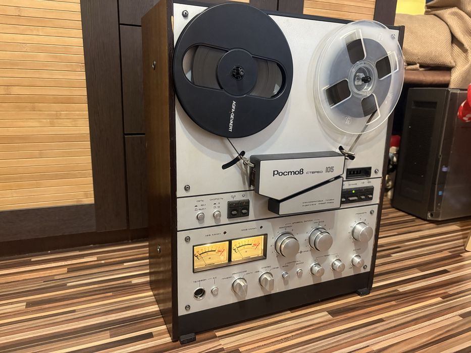 Magnetofon Rostov 105