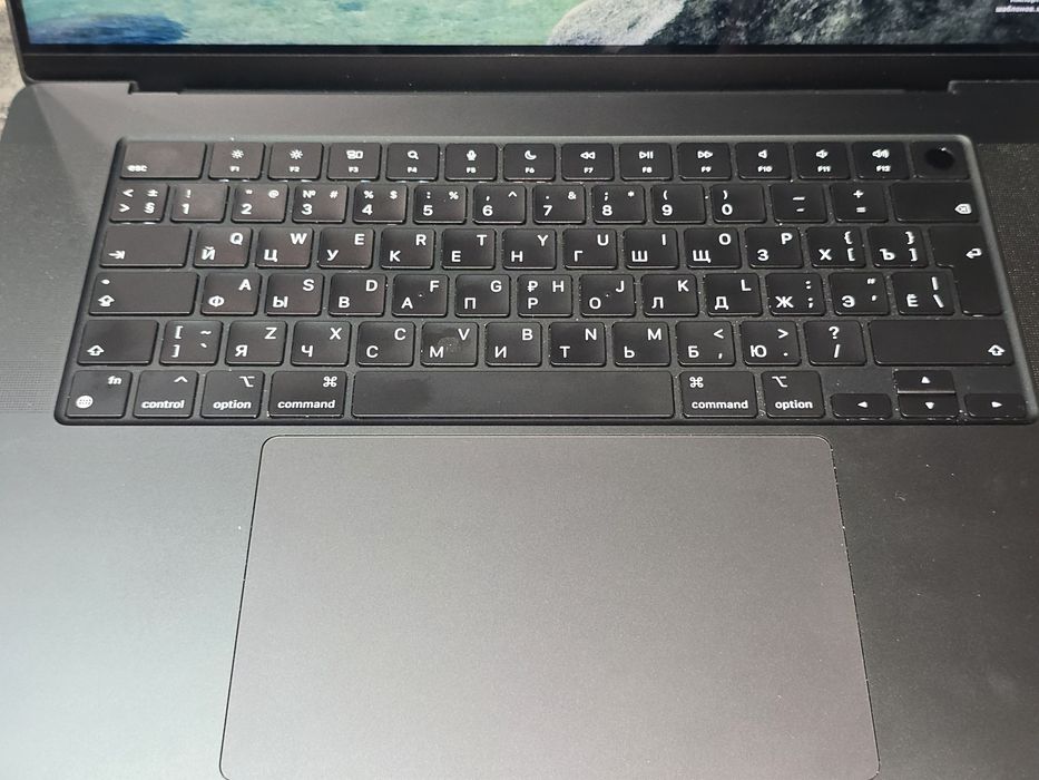 продам MacBook M3Max