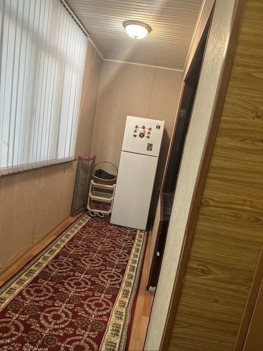 80 kv/m kvartira sotiladi, oldida barcha qulayliklar bor