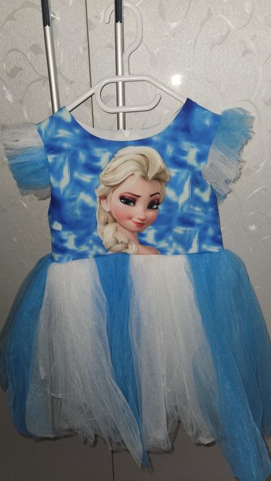 Официална рокля на Елза за 5 г.