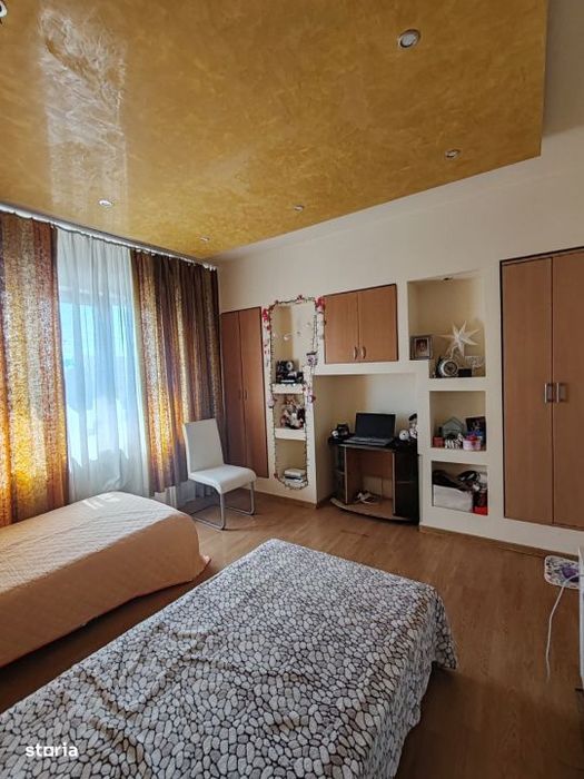 Casa individuala, 170 mp, curte 683 mp, zona Orasul Vechi