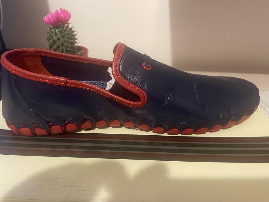 Vand pantofi piele naturala