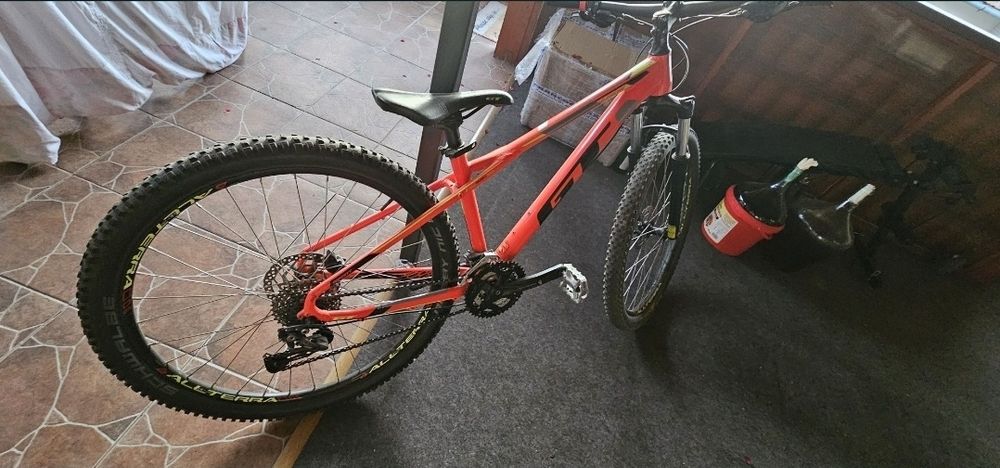 Vandbicicleta MTB cu roti 26 marime S