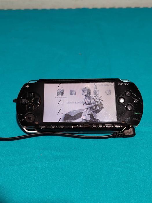 Sony PSP model PSP-1004, cu defect