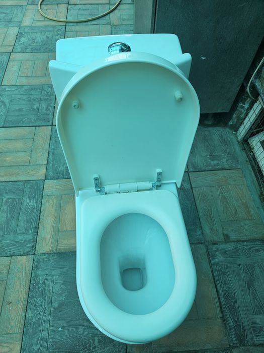 Продам бу унитаз