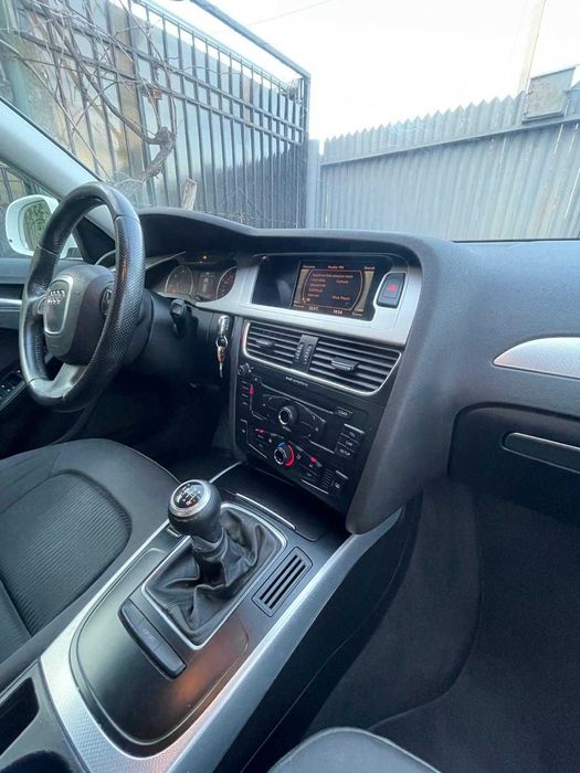 Audi A4 B8 2.0 TDI Avant