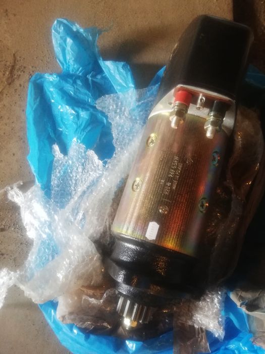 Продам стартера 2