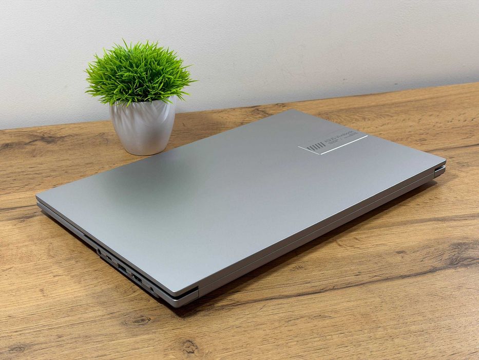 [ARZON] Noutbuk Asus VivoBook Go Intel Core i3 / DDR4 8Gb / SSD 128Gb