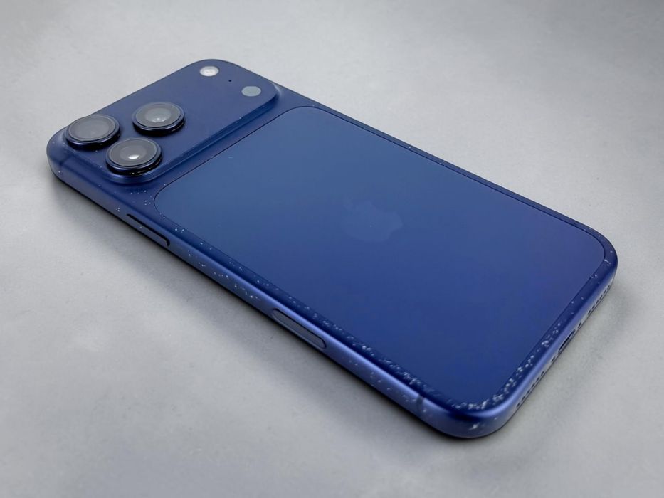 Apple iPhone 17 Pro Max 512GB Blue Отличен! Гаранция!