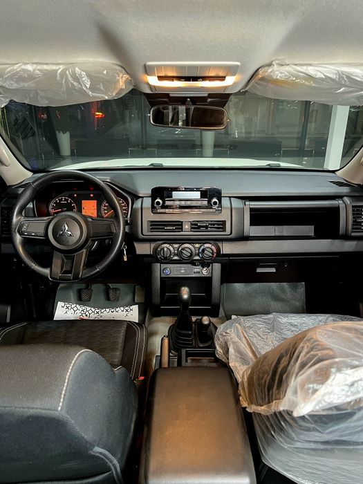 MITSUBISHI L200 2,7 4×4