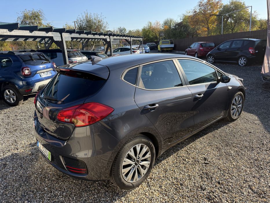 KIA CEED - An 08.2018 - Motor 1.4 CRDI 90cp - Navigatie - Camera Marsarier -