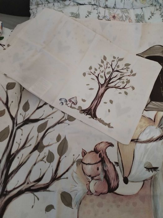 Set apărătoare pătuț+ pilotă și husa saltea