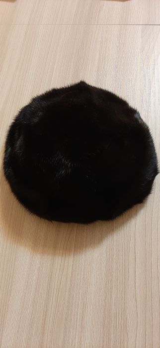 Берет норковый б/у