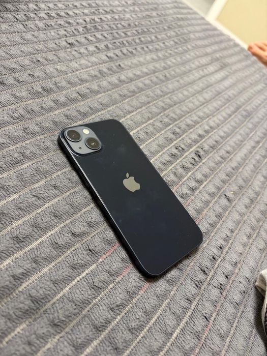 Продам айфон у хорошеп состоянии!