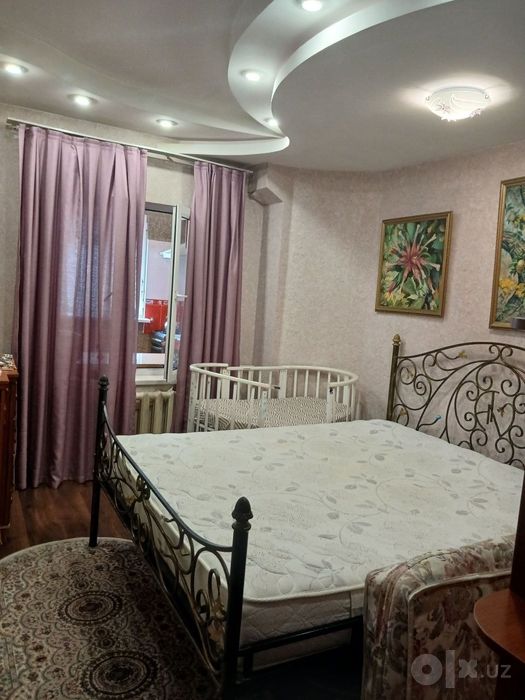 Продаёться 3 комнатная Банковский дом  98м2