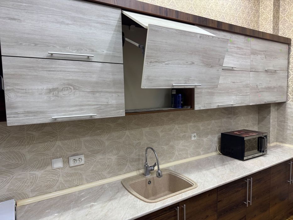 Кухонная мебель (4,20 метр)