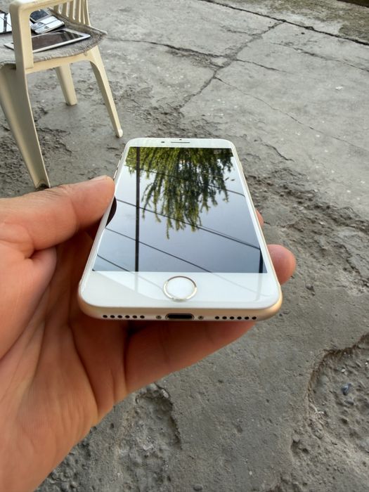 Iphone 7 gold ideal icloud
