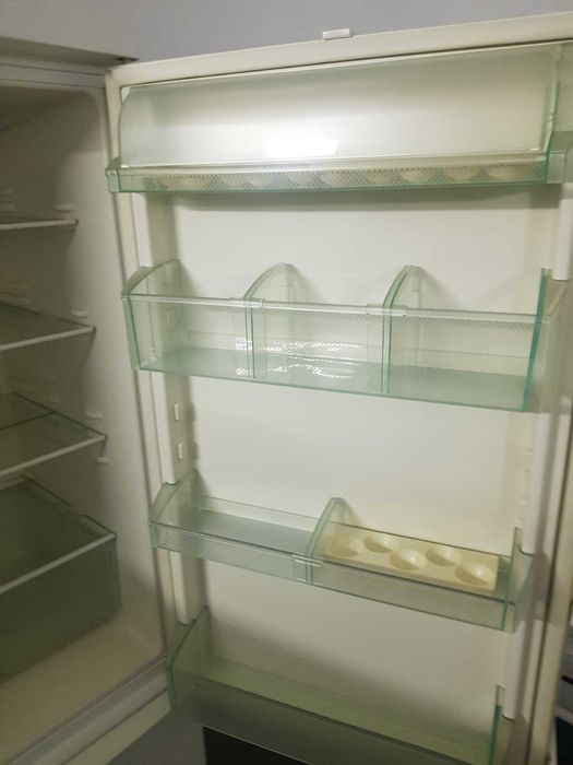 Хладилник с фризер Liebeherr