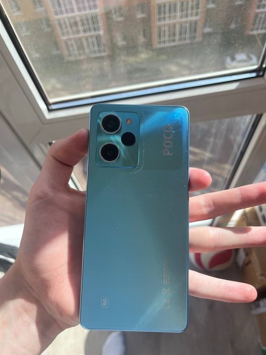 Продам POCO X5 PRO