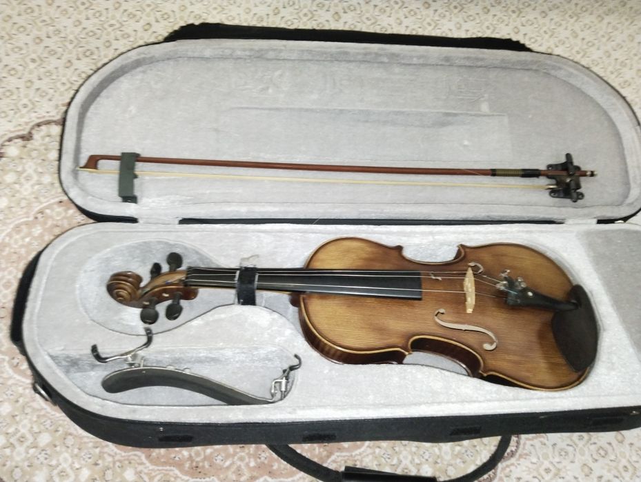 Продам скрипу giovanni majini