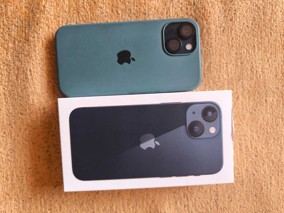 Продавам Iphone 13 MINI
