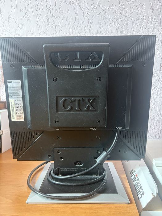 Монитор CTX S762a VGA