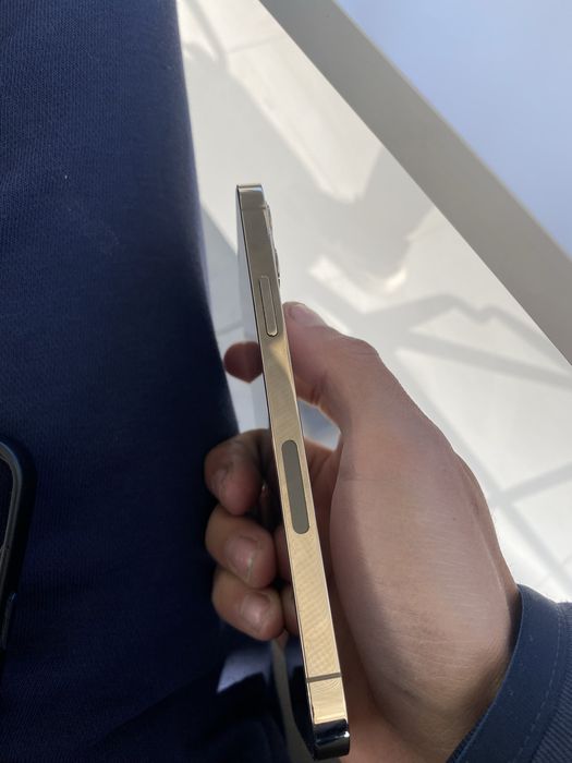 iPhone 12 pro 128gb в золотистом цвете