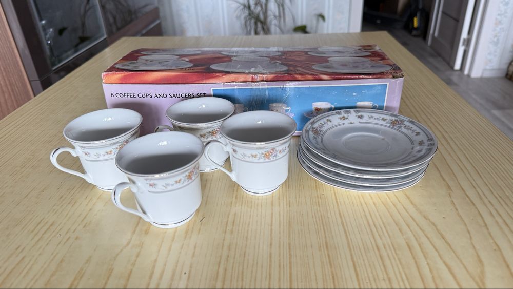 Чайный сервис из 22+8 =30 предмета