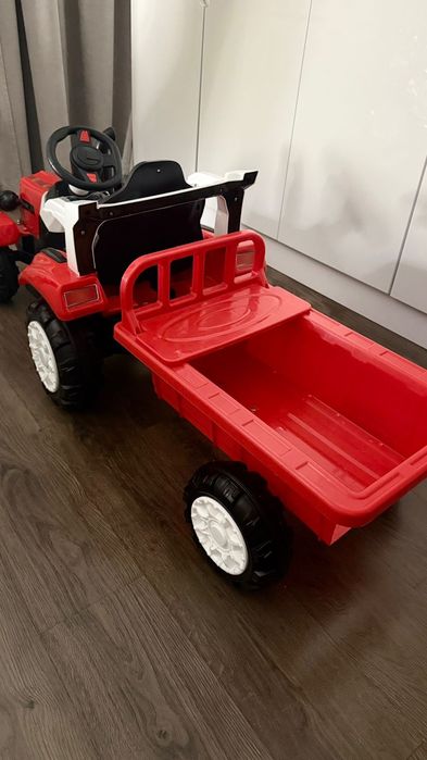 Продам детский трактор