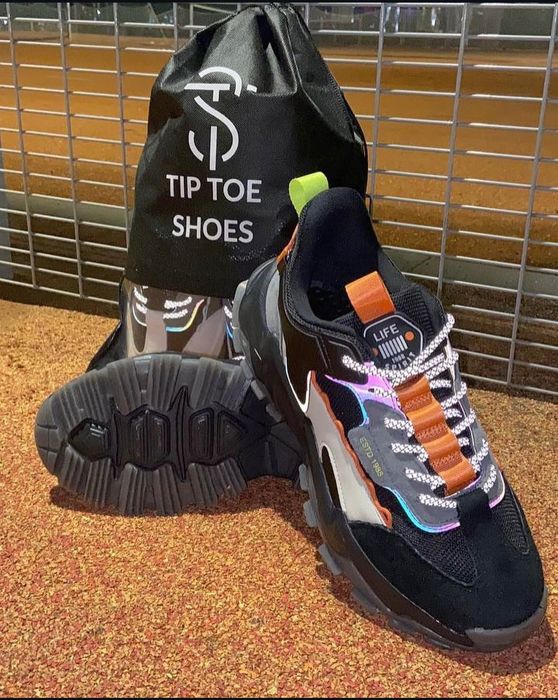 Кроссовки новые, унисекс, обувь