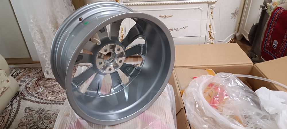 Малибу 2 га Американка диска йенги масла сотилади. Оригинал GM