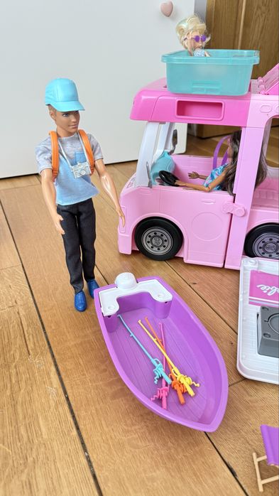Кемперът на  Barbie