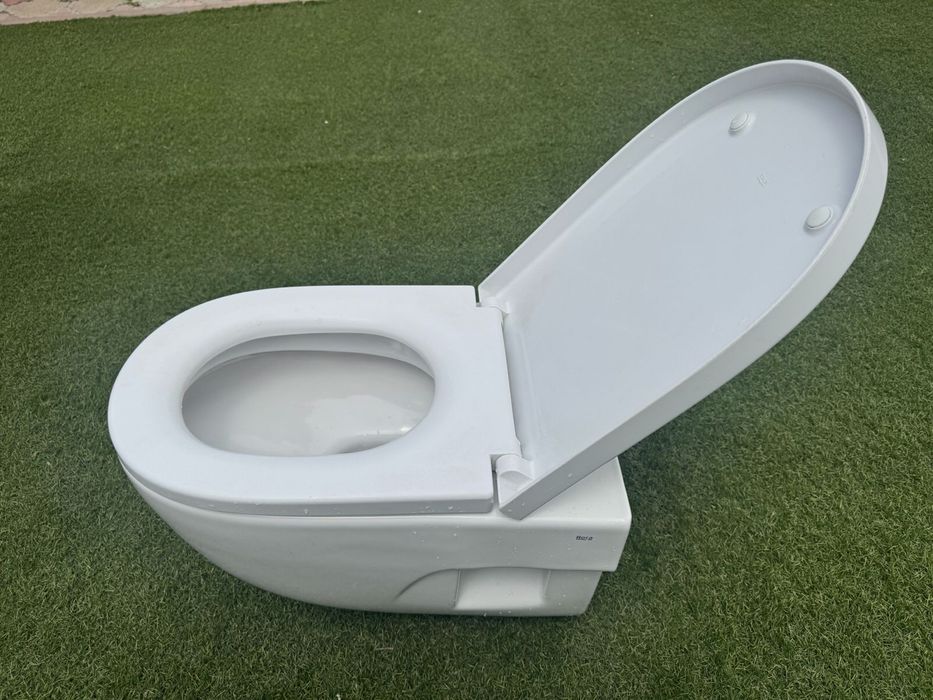 Унитаз подвесной унитаз с инсталяцией Grohe