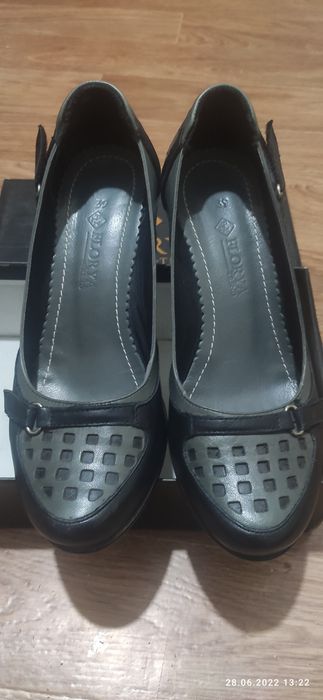 Туфли женские кожаные