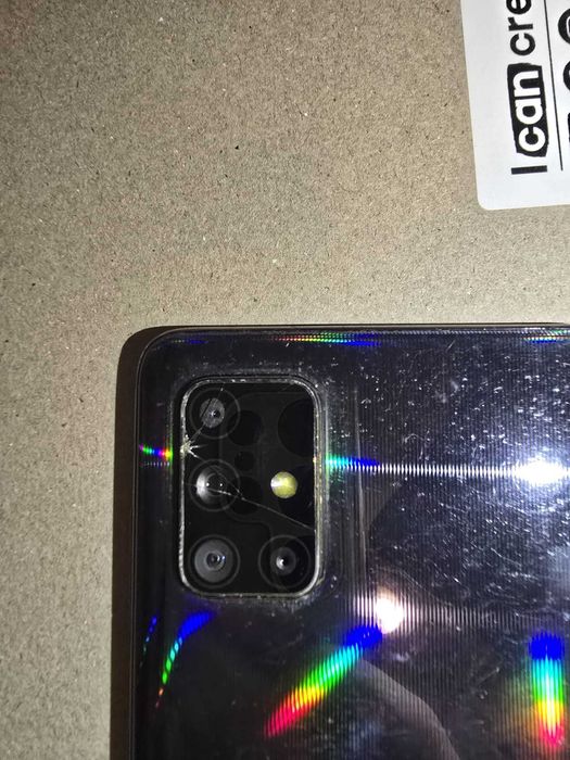 Telefoane Samsung Galaxy A12 și Samsung Galaxy A71