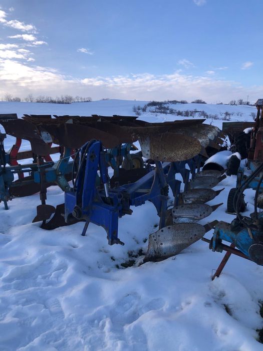 Plug 4 și 5 brazde reversibile