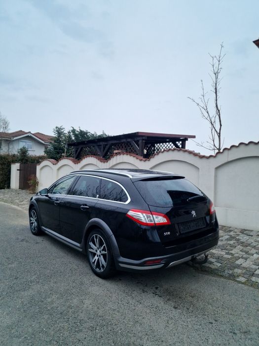 Vând Peugeot 508 RXH Hybrid 4×4 --217.000 km--