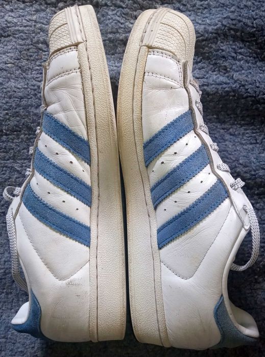 Маратонки Adidas. Класически. Размер 40