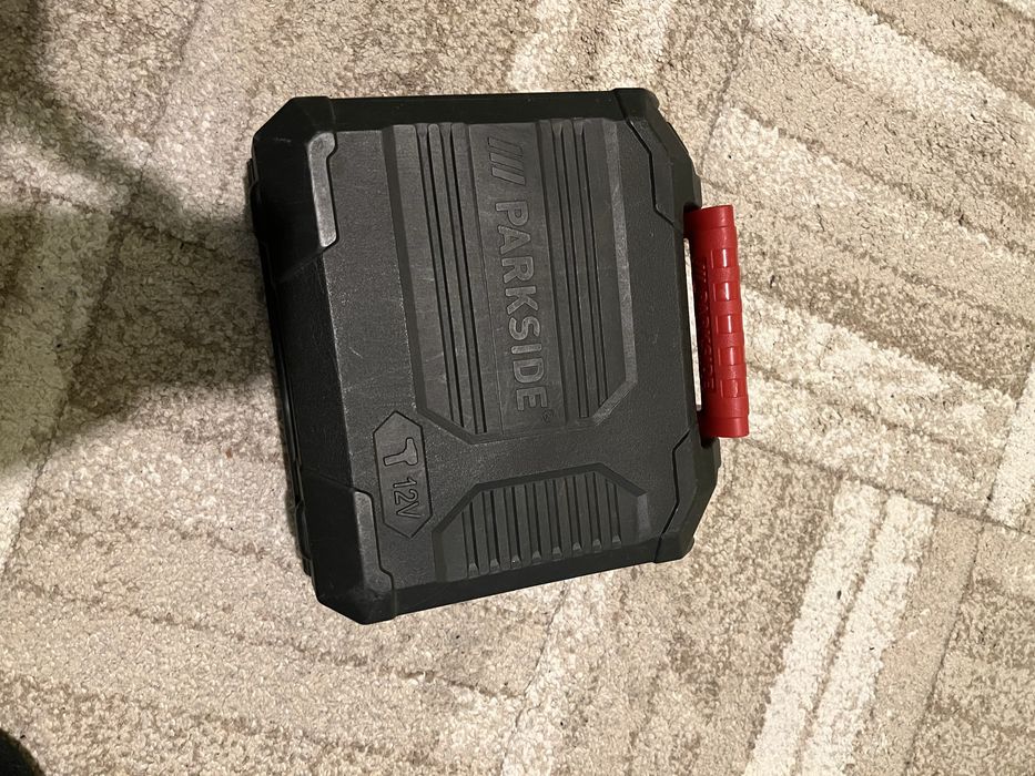 Продавам винтоверт prakside