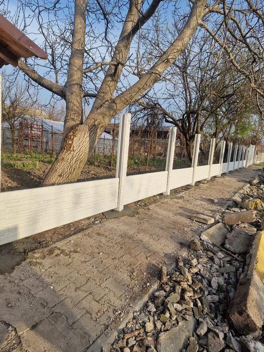 Garduri prefabricate din beton