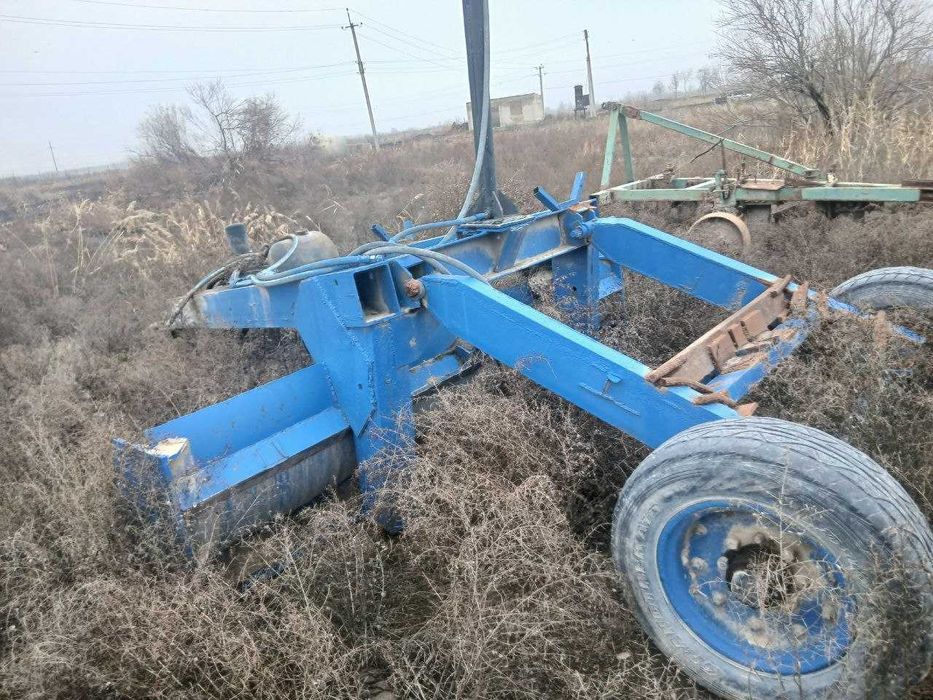 Лазерный планировщик 3 метрлик дилнабаз сотилади, нархи 80 млн сум