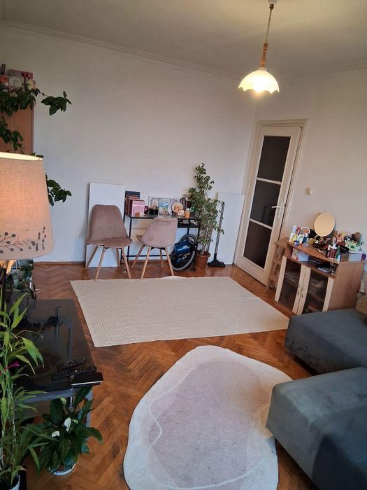 Дава се под наем Тристаен апартамент в София, Изток - 64 кв.м за 600 € - Снимка #2